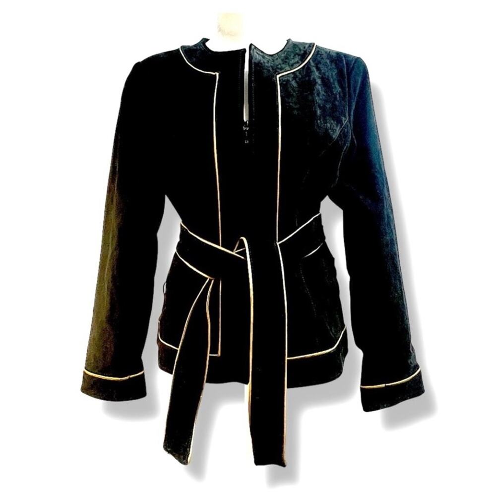 YVONNE MARIE♦️SALE VTG Black Suede Leather & Metallic Gold Trim Blazer/Jacket 10